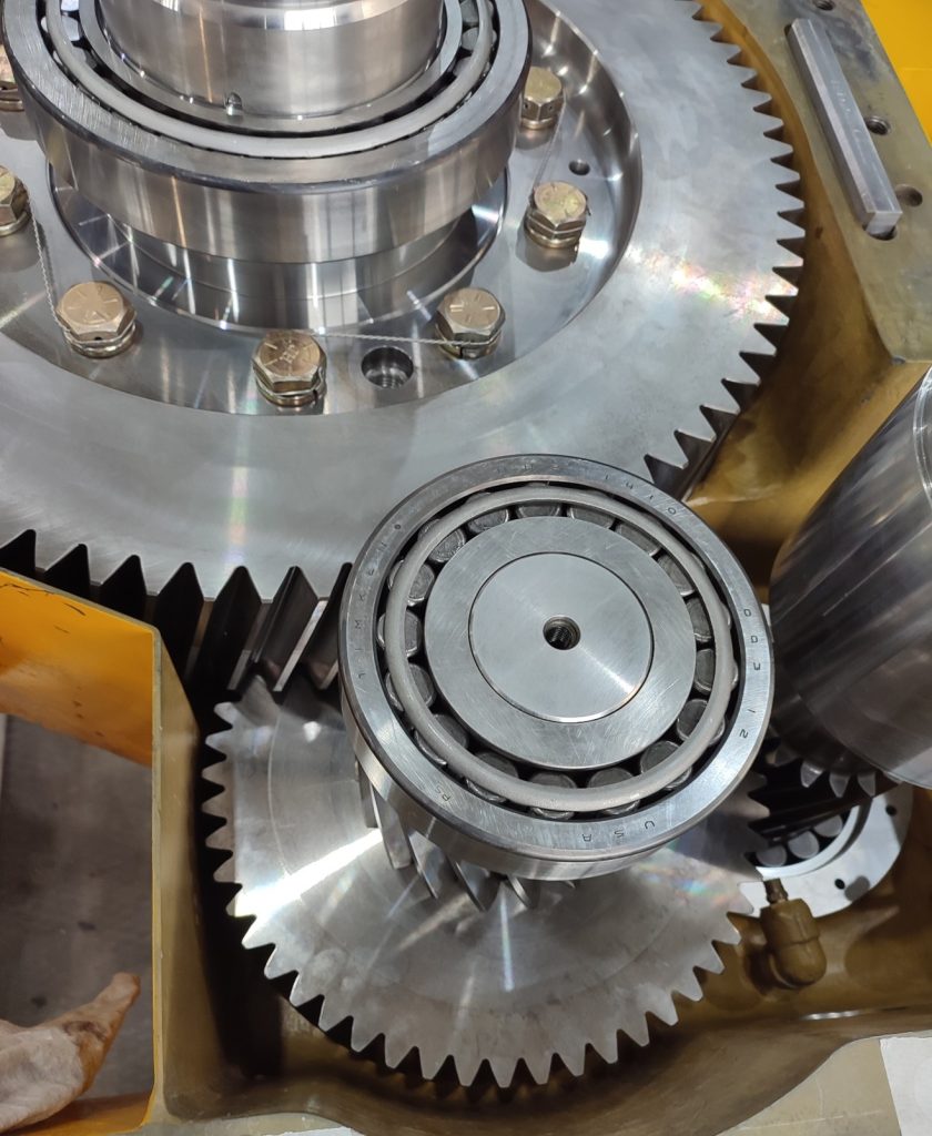 Оригинальные подшипники TIMKEN, SKF и FAG для редуктора СВП — гарантия надёжности при эксплуатации в суровых климатических условиях.